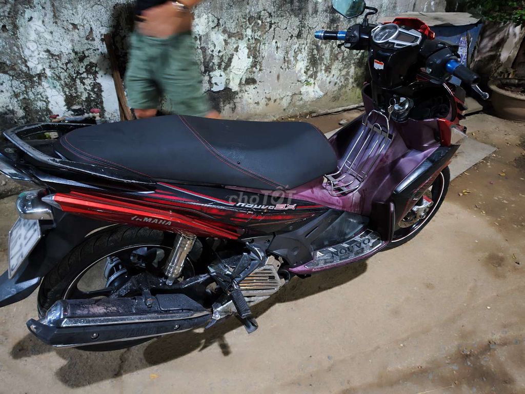 Yamaha Nouvo SX 2012 Đỏ Tím 69000 km. Mua bán Xe máy tại Thành phố Biên Hòa Đồng Nai được đăng bởi Hoang anh hình 1