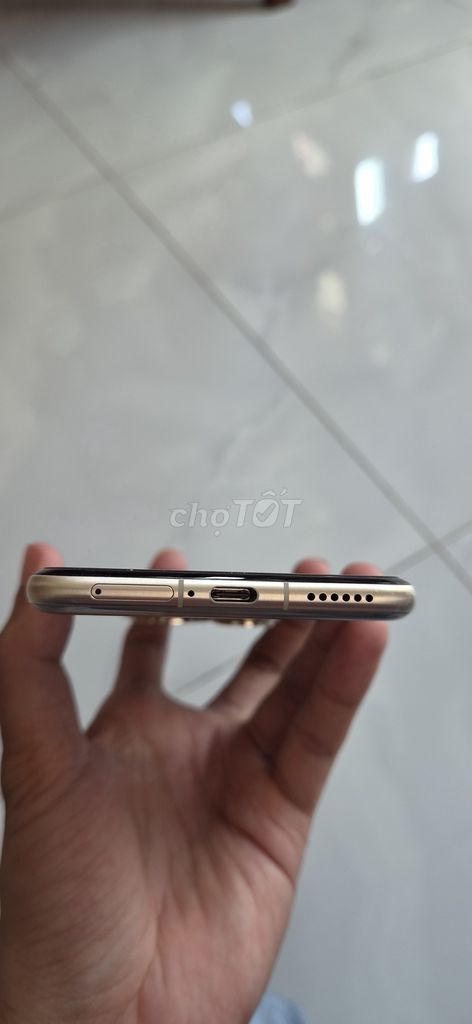 Huawei Pura 80 Ultra 16GB 512GB Vàng 99%. Mua bán Điện thoại tại Thị xã Tân Châu An Giang được đăng bởi Nguyễn Đăng Khoa hình 1