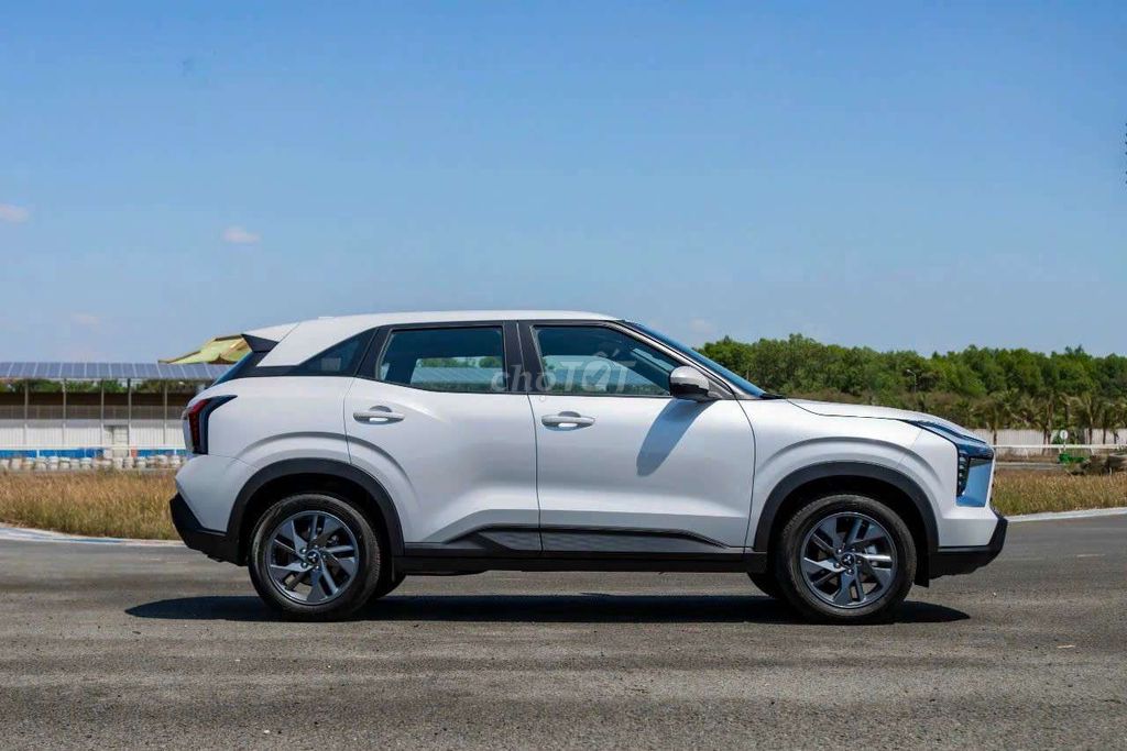 XFORCE GLX 2025, Tặng BHVC + gói phụ kiện 15TR. Mua bán Ô tô tại Quận Ninh Kiều Cần Thơ được đăng bởi Minh Tuấn  Đại Lý Mitsubishi Cần Thơ hình 4