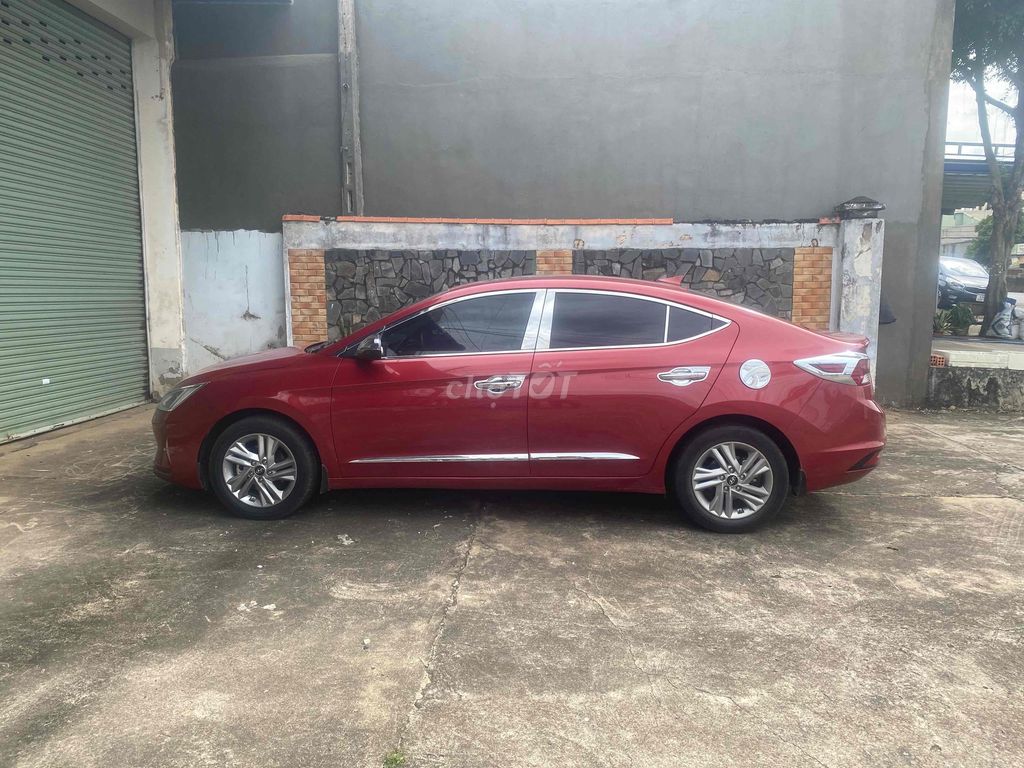 Hyundai Elantra 2020 - 46000 km