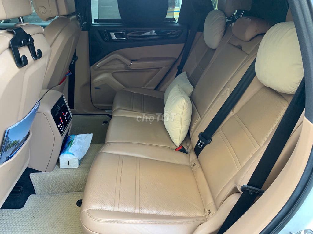 Porsche Cayenne 2020 3.0 V6 - 85444 km. Mua bán Ô tô tại Quận Bình Tân Tp Hồ Chí Minh được đăng bởi Nguyễn Thanh Xuân hình 8