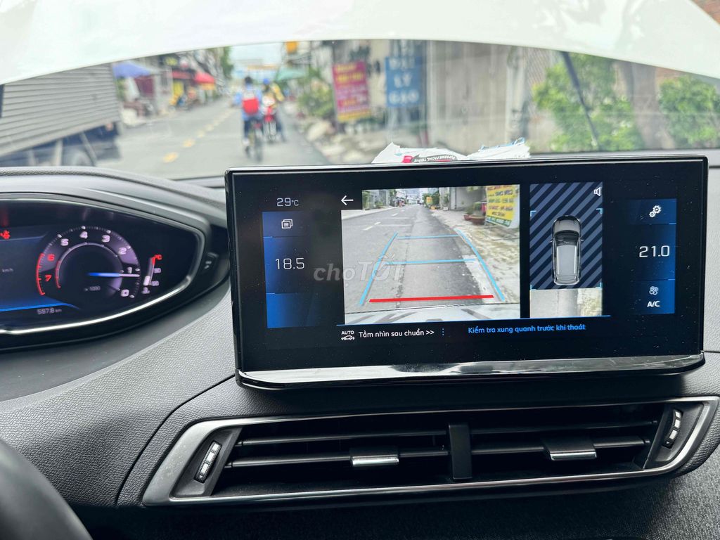 Peugeot 3008 moden 2022 chạy 11000km full option. Mua bán Ô tô tại Quận Bình Tân Tp Hồ Chí Minh được đăng bởi THẢO TRẦN hình 9