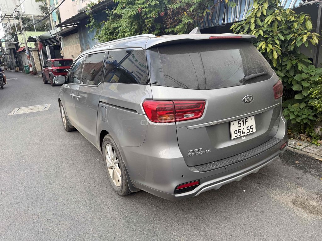 Kia Sedona 2019 bản Full máy xăng. Mua bán Ô tô tại Quận 12 Tp Hồ Chí Minh được đăng bởi A Quý hình 9