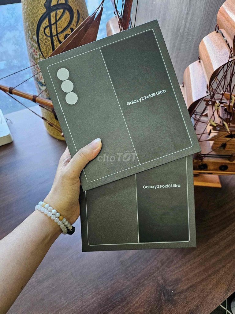 Samsung Galaxy Z Fold8 Ultra Đen, Trắng, Xanh. Mua bán Điện thoại tại Quận Thanh Xuân Hà Nội được đăng bởi Cửa hàng điện thoại 8MX MOBILE  hình 1