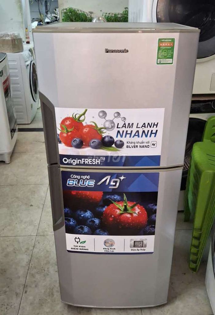 Tủ lạnh Panasonic 160 lít. Mua bán Tủ lạnh tại Quận 4 Tp Hồ Chí Minh được đăng bởi Tủ lạnh máy giặt hình 1