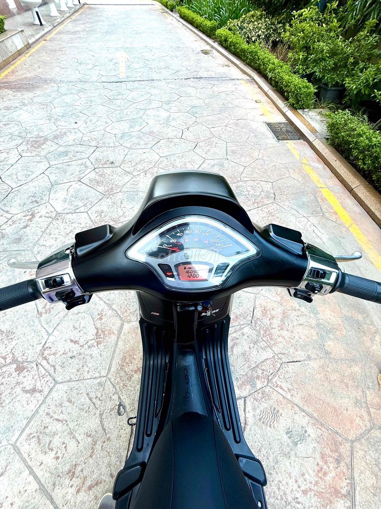 Piaggio Sprint 2020 iget Abs S Черный 16000 км