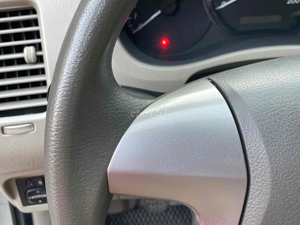Toyota Innova 2014E Bạc. Mua bán Ô tô tại Thành phố Thuận An Bình Dương được đăng bởi Lâm Trí Khiêm hình 6