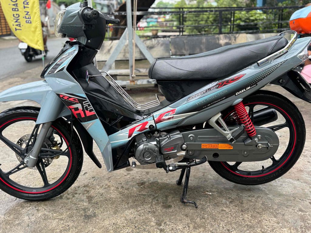 Sirus 50cc Dealim đk 2022 giấy tờ đầy đủ máy zin. Mua bán Xe máy tại Quận Bình Tân Tp Hồ Chí Minh được đăng bởi Hữu Trung hình 4