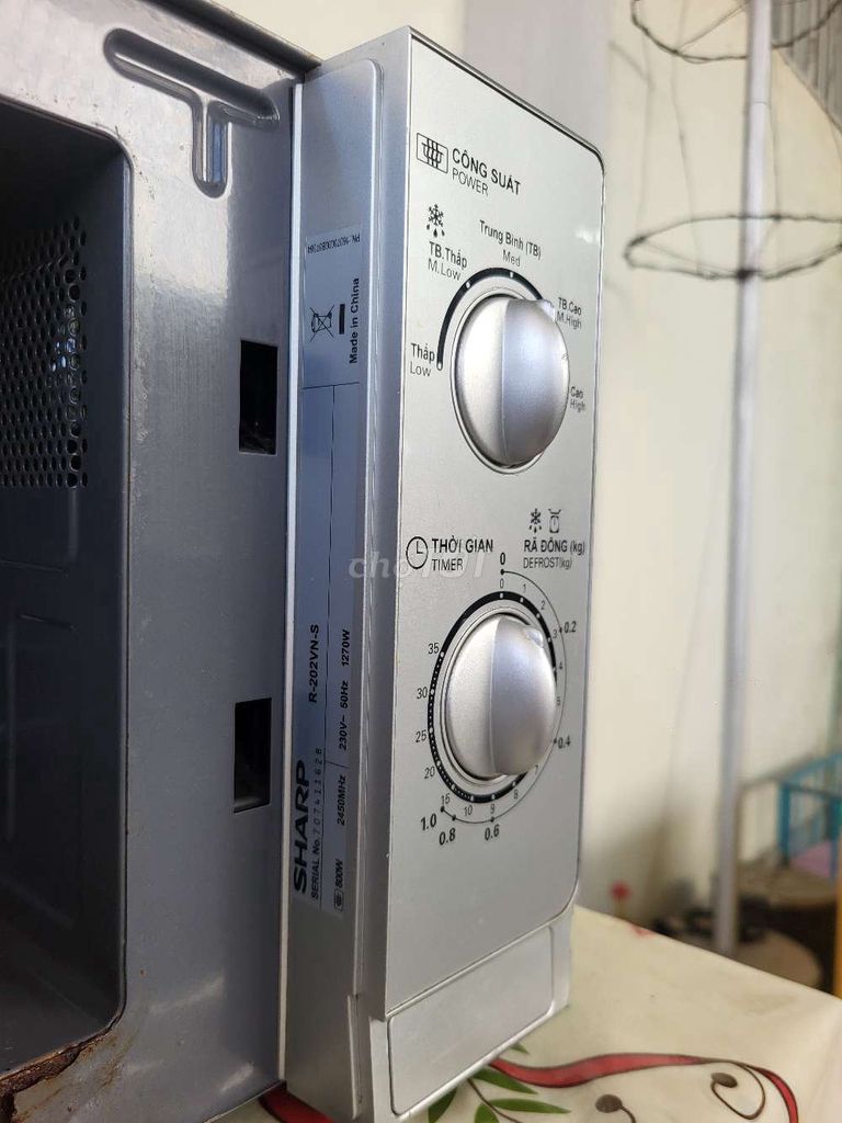 Lò vi sóng Sharp R-202VN-S Bạc. Mua bán Bếp, lò, đồ điện nhà bếp tại Huyện Lai Vung Đồng Tháp được đăng bởi Kha hình 1