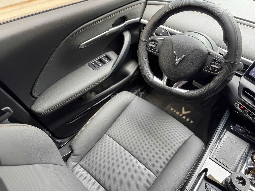 VinFast VF 6 Plus mua pin 2025. Mua bán Ô tô tại Quận Long Biên Hà Nội được đăng bởi PHÚC LÂM  AUTO hình 15