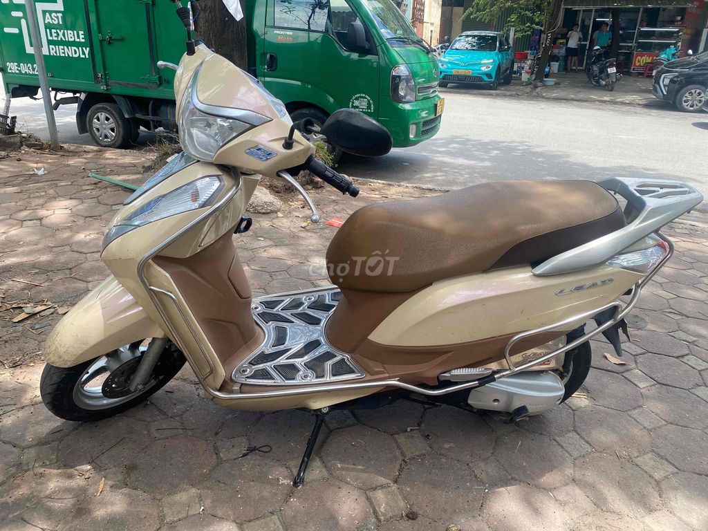 Honda Lead 125 2016 Vàng kem biển 29 chính chủ