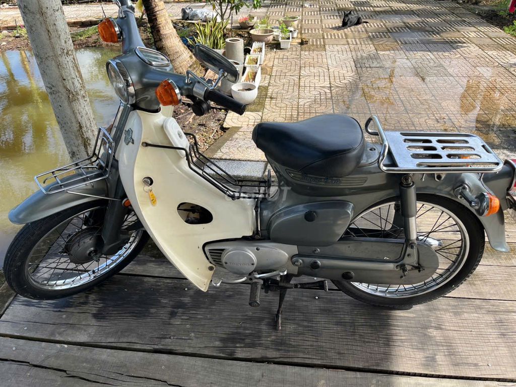 Cần bán Cub cánh én 50 sản xuất 1978 trùm mền. Mua bán Xe máy tại Thành phố Vị Thanh Hậu Giang được đăng bởi Tam Le hình 11