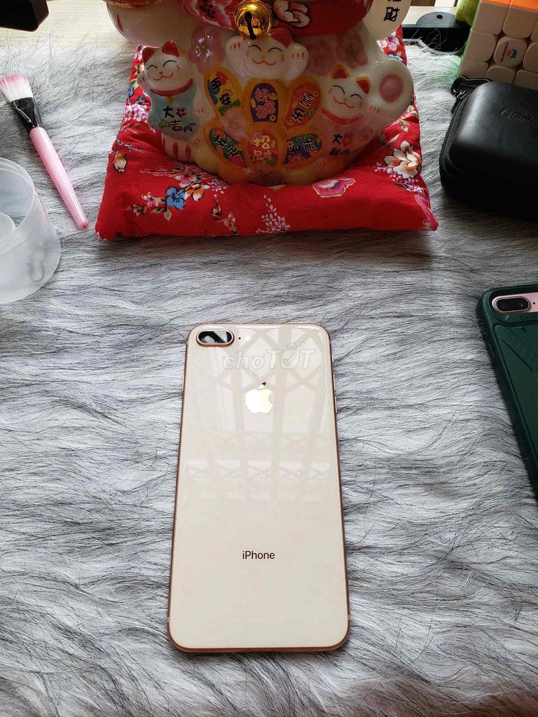 Iphone 8 plus 256 quốc tế đẹp pin 100