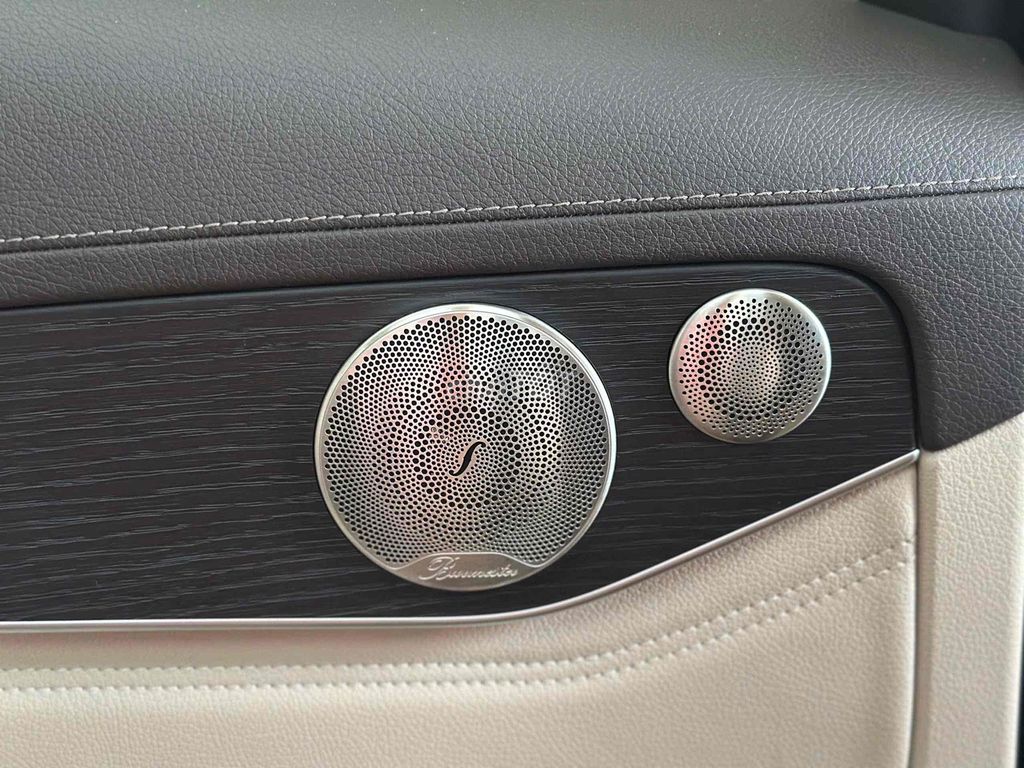 🔴 Mercedes Benz GLC 2021 300 4MATIC - 29kp km. Mua bán Ô tô tại Thành phố Thủ Dầu Một Bình Dương được đăng bởi Tuấn carhouse hình 20