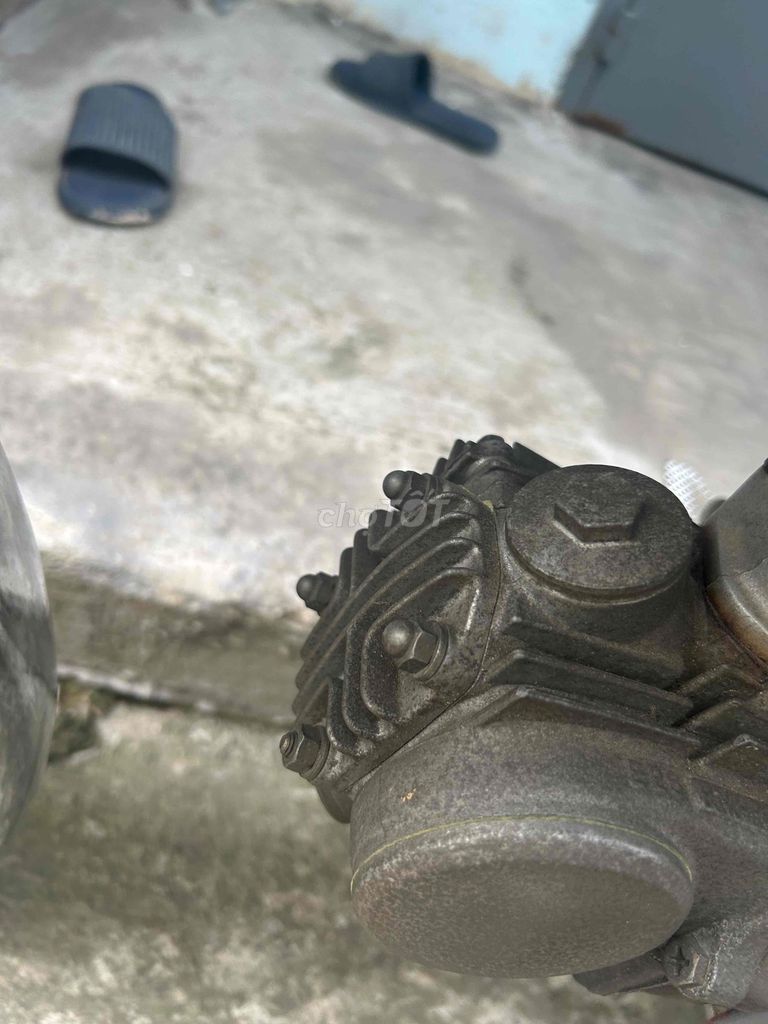 67 sườn lốc zin, sơn zin còn khá mộc.. Mua bán Xe máy tại Huyện Hóc Môn Tp Hồ Chí Minh được đăng bởi Nguyễn Phước hình 7