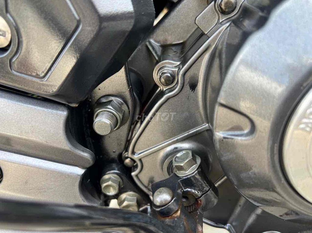 Bennili 175cc. may zin ngon bs 37. Mua bán Xe máy tại Thành phố Ngã Bảy Hậu Giang được đăng bởi Minh Hieu  hình 8