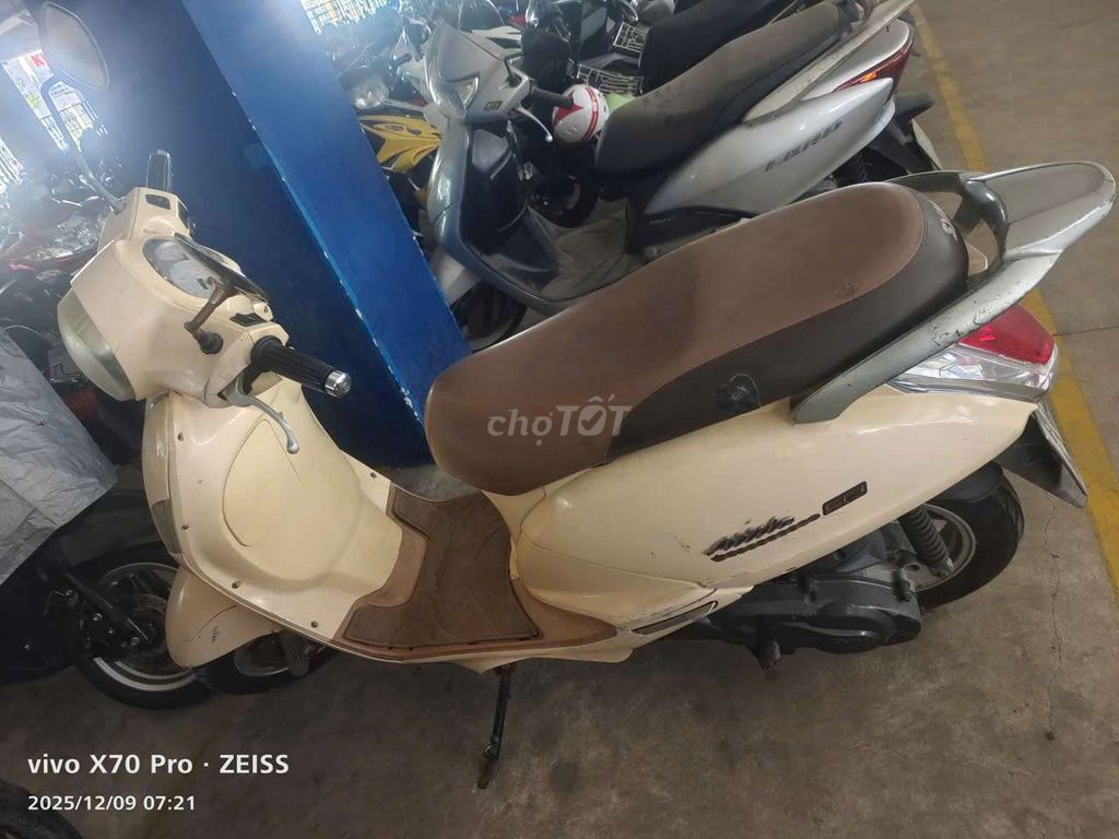 SYM Attila FI màu Vàng kem. Mua bán Xe máy tại Thị xã Bến Cát Bình Dương được đăng bởi phuong ly hình 2