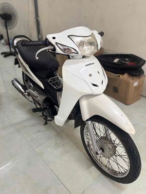 Honda Wave A 110 ,đời 2013.máy rin ,ngon ,chạy em. Mua bán Xe máy tại Quận Liên Chiểu Đà Nẵng được đăng bởi quang chuyên