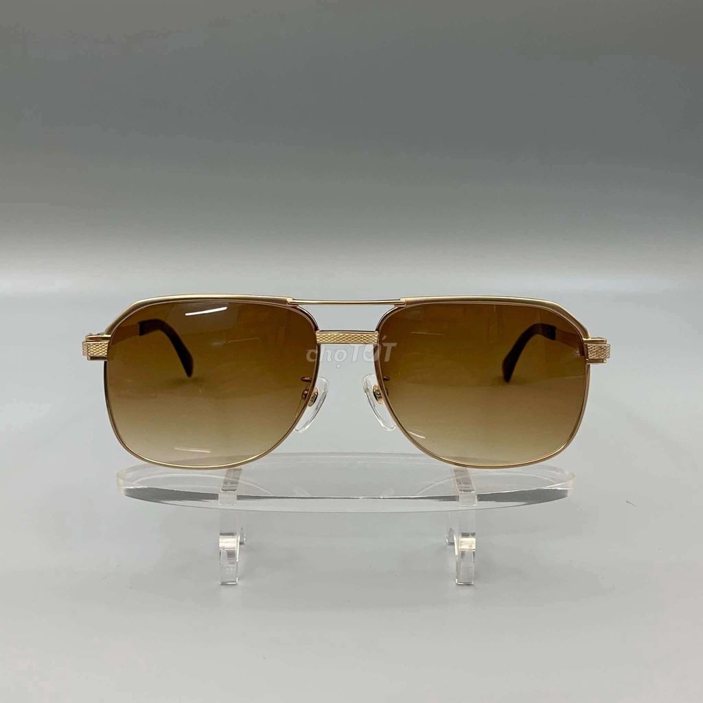 Kính râm Burberry Bọc vàng 1/10 12KGF Vàng. Mua bán Phụ kiện thời trang khác tại Huyện Thanh Trì Hà Nội được đăng bởi Hoài niệm shop hình 1