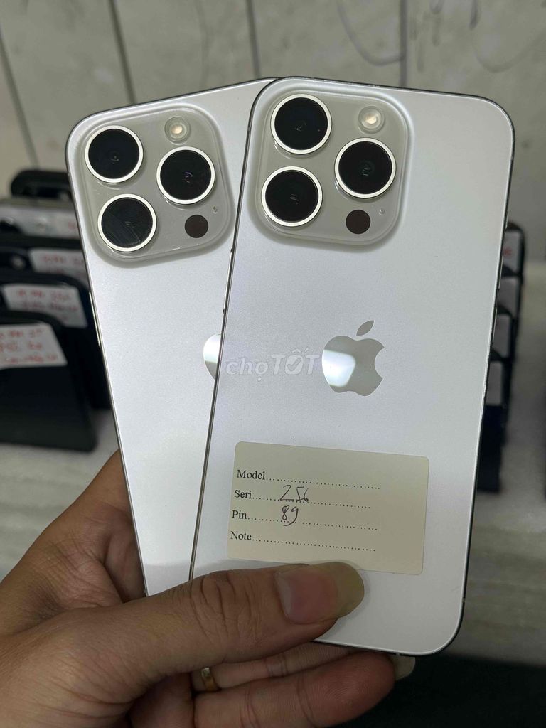 Apple iPhone 15 Pro 256GB Bạc. Mua bán Điện thoại tại Thành phố Thuận An Bình Dương được đăng bởi Japs hình 1
