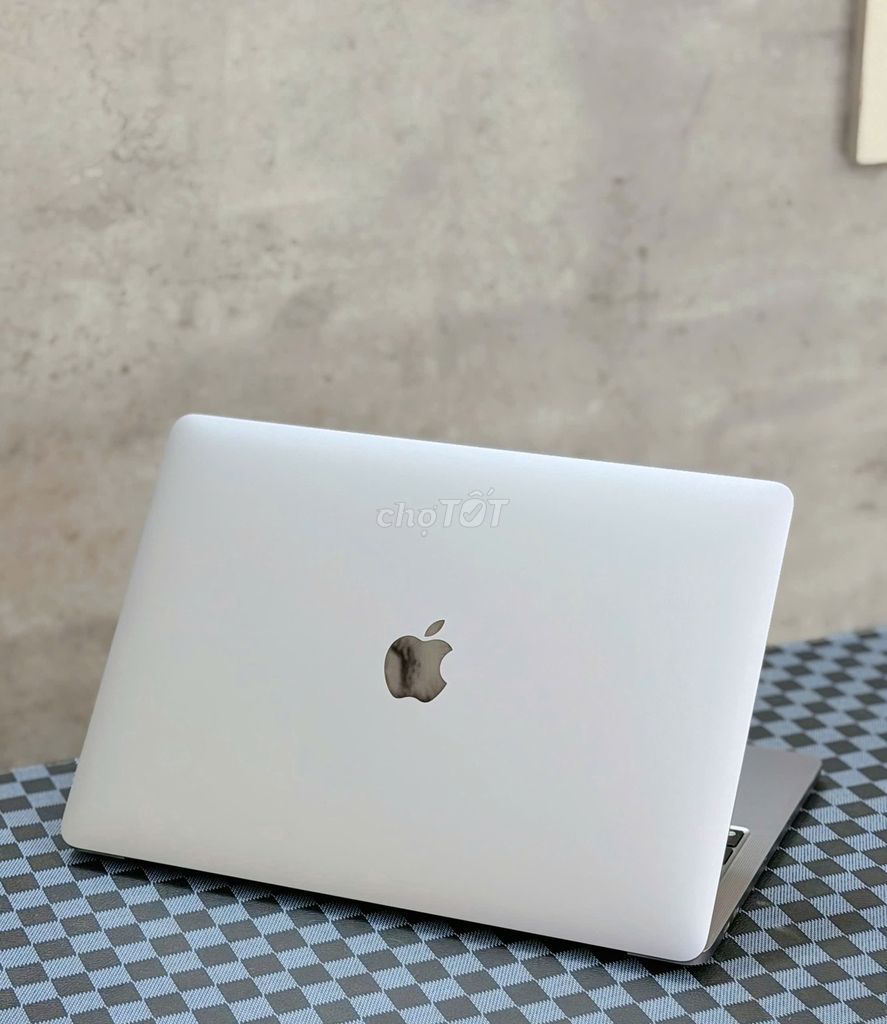 💻 MacBook Pro M2 Gray 8GB/256GB – Keng Đẹp. Mua bán Laptop tại Quận Thanh Khê Đà Nẵng được đăng bởi Thiện Lê TShop 16 Lê Đình Lý hình 1
