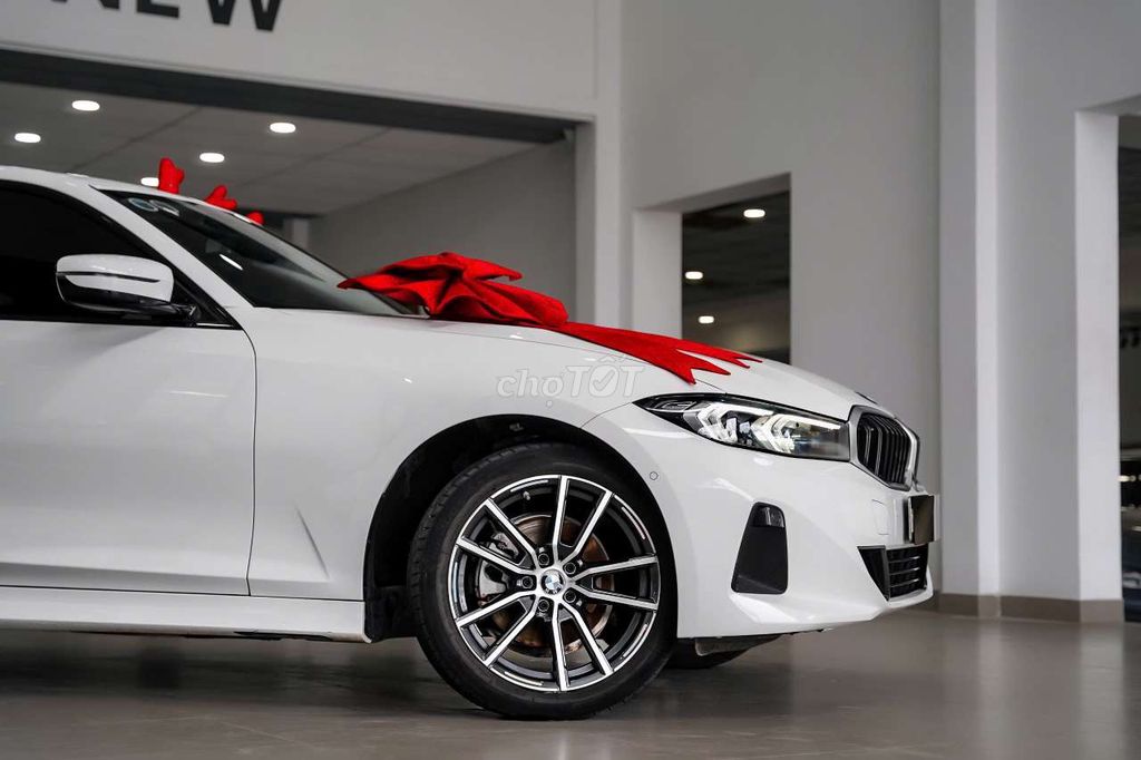 BMW 320i Sport Line LCI 2024 Trắng 12600 km. Mua bán Ô tô tại Quận 7 Tp Hồ Chí Minh được đăng bởi Hoàn Lee Xe Lướt hình 6