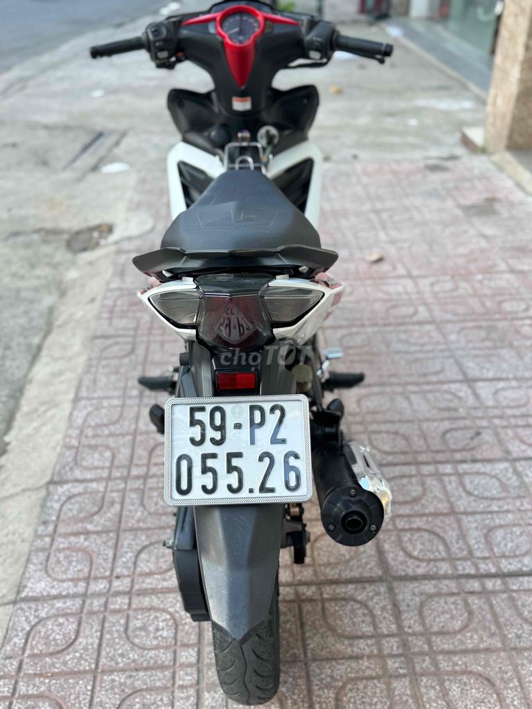 Yamaha Exciter 135 Trắng Đen Đỏ. Mua bán Xe máy tại Thành phố Dĩ An Bình Dương được đăng bởi Trần Trọng hình 7