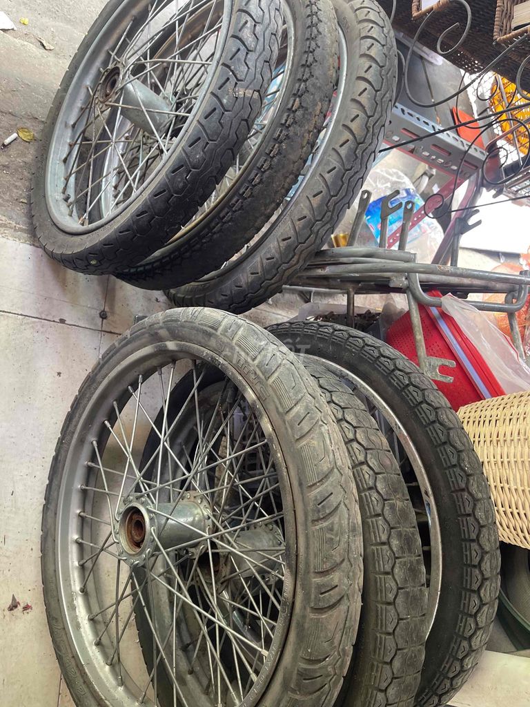 Bánh xe đẩy Cao su Kim loại 2.50-17 135k/1 bánh. Mua bán Đồ chuyên dụng, Giống nuôi trồng tại Quận Tân Bình Tp Hồ Chí Minh được đăng bởi oanh lee hình 1