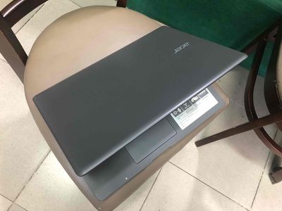 Bán máy Acer win 10 giá rẻ dùng văn bản, nghe nhạc