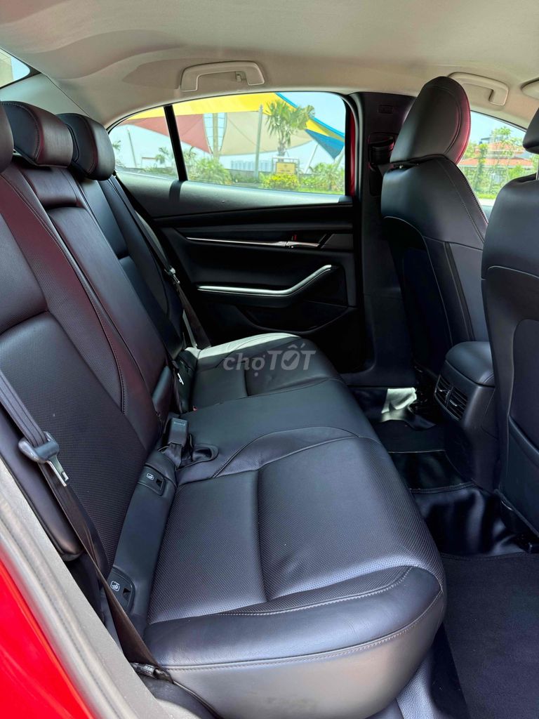 Mazda 3 2022 1.5L Luxury - 80 km. Mua bán Ô tô tại Quận Long Biên Hà Nội được đăng bởi Le hao hình 10