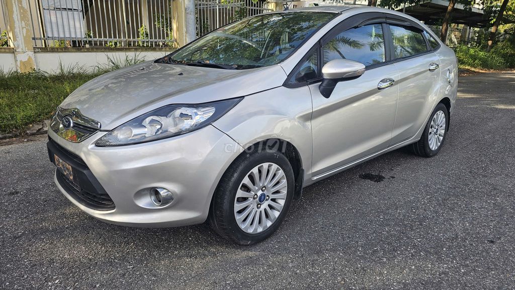 Ford Fiesta 2013 S 1.6 AT - 80000 km. Mua bán Ô tô tại Quận Cẩm Lệ Đà Nẵng được đăng bởi Nguyễn Đức Trưởng hình 2