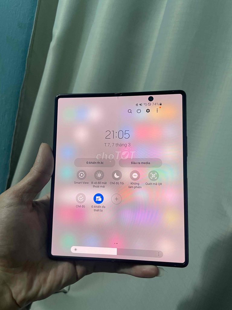 Samsung Galaxy Z Fold 2 Đen lỗi màn. Mua bán Điện thoại tại Thành phố Thủ Đức Tp Hồ Chí Minh được đăng bởi nubita hình 1