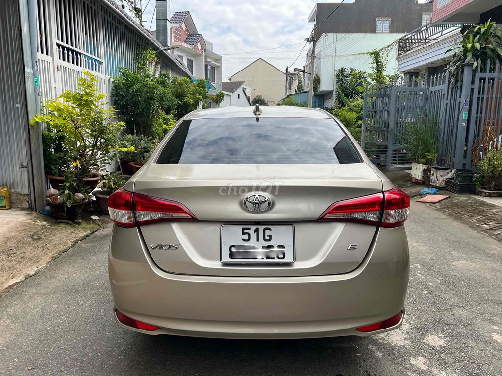 Toyota Vios 2019 1.5 E số sàn. Mua bán Ô tô tại Thành phố Thủ Đức Tp Hồ Chí Minh được đăng bởi đạt  hình 3