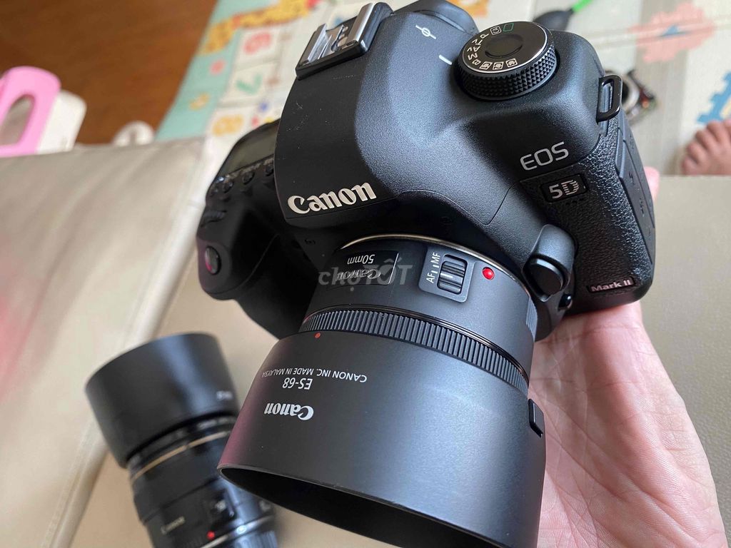 Máy ảnh Canon 5D Mark II. Mua bán Máy ảnh, Máy quay tại Quận Hà Đông Hà Nội được đăng bởi Dai Ka hình 1
