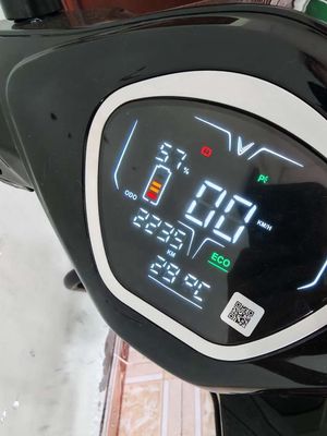Xe máy điện VinFast Feliz 2025 Đen 2300 km