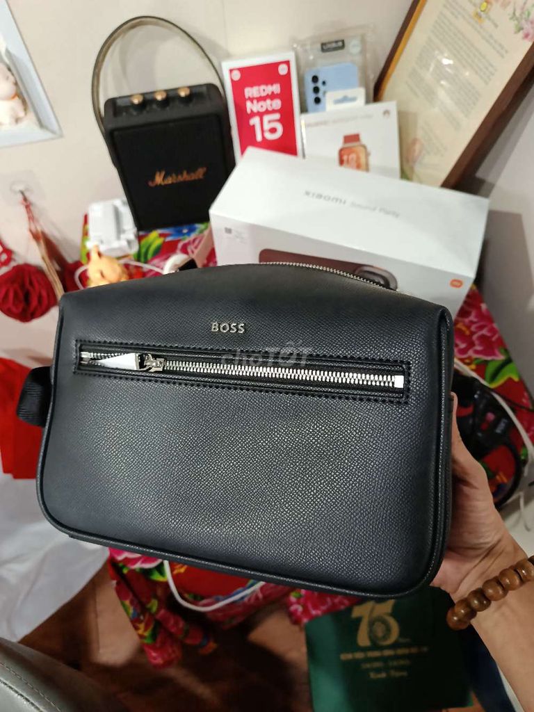 Túi xách Boss da Đen Unisex mới. Mua bán Túi xách tại Quận Hoàn Kiếm Hà Nội được đăng bởi Huy RO hình 1