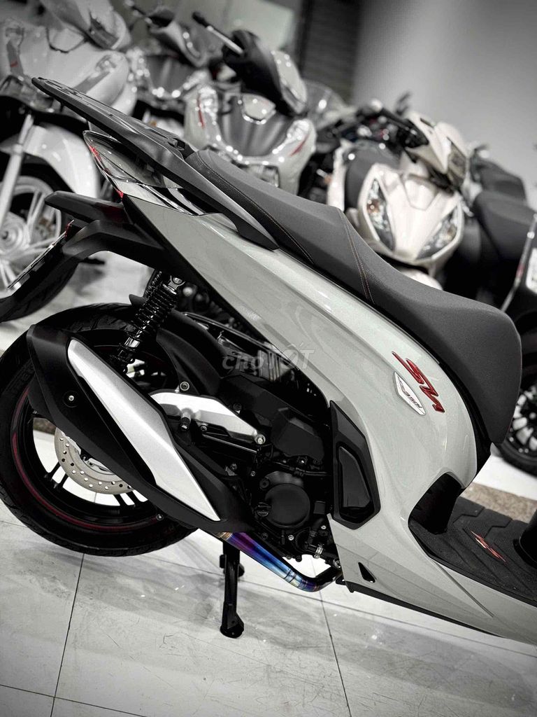 Sh350i 2022 Máy Thái dọn Kiểng chính chủ ký 🔥🔥. Mua bán Xe máy tại Thị xã Phú Mỹ Bà Rịa - Vũng Tàu được đăng bởi Cửa Hàng Xe Máy Phú Mỹ hình 8