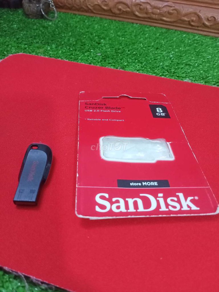 Usb 2.0 sandisk 8g