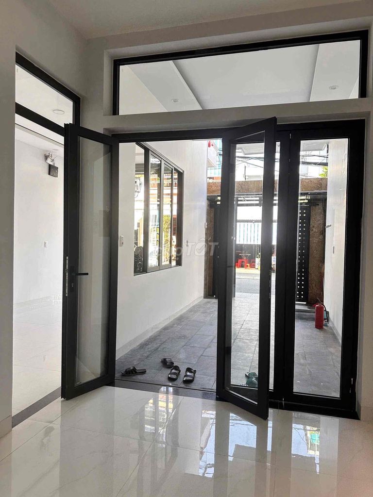 Аренда · 5 комн. · 125 м² · Quận Hải Châu, ул. Đường Lê Vĩnh Huy