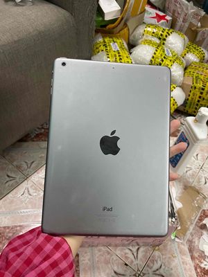 ipad Air, 16GB, zin full. Mua bán Máy tính bảng tại Thành phố Thủ Dầu Một Bình Dương được đăng bởi Phước Mobile