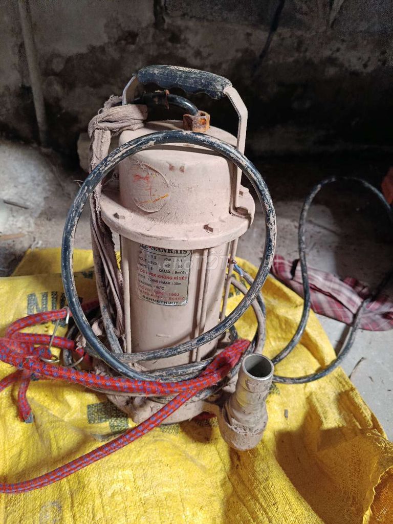 Bơm chìm Sanrais 1.5kw 220V. Mua bán Đồ chuyên dụng, Giống nuôi trồng tại Huyện Yên Khánh Ninh Bình được đăng bởi Đinh Văn Đức hình 1