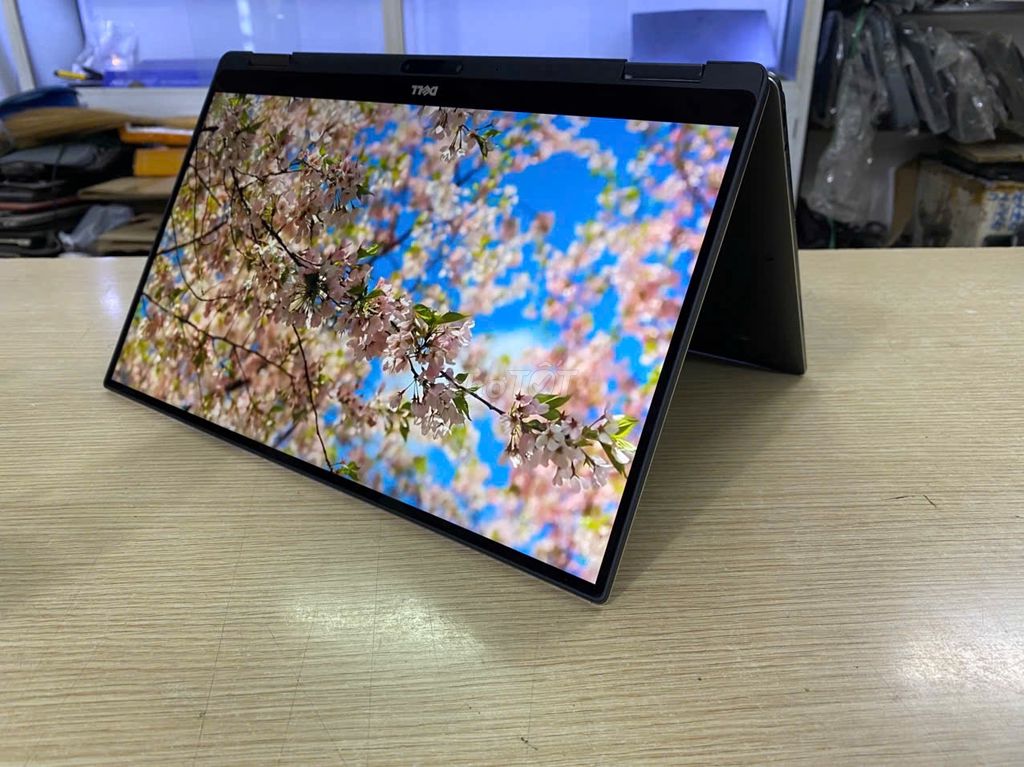 Dell Xps13 9365 2in1 i7 r16G Màn 3k Tuoch Face iD. Mua bán Laptop tại Quận Nam Từ Liêm Hà Nội được đăng bởi Mạnh  hình 1