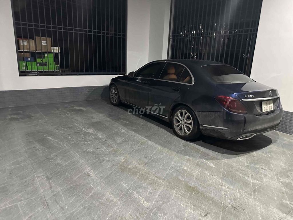 Mercedes Benz C Class 2015 C200 - 120000 km. Mua bán Ô tô tại Thành phố Vinh Nghệ An được đăng bởi Hailk hình 2