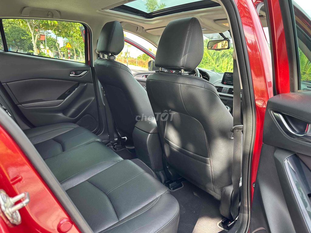 Mazda 3 2018 1.5 AT Sedan - 52000 km. Mua bán Ô tô tại Quận Cẩm Lệ Đà Nẵng được đăng bởi vinh hình 10