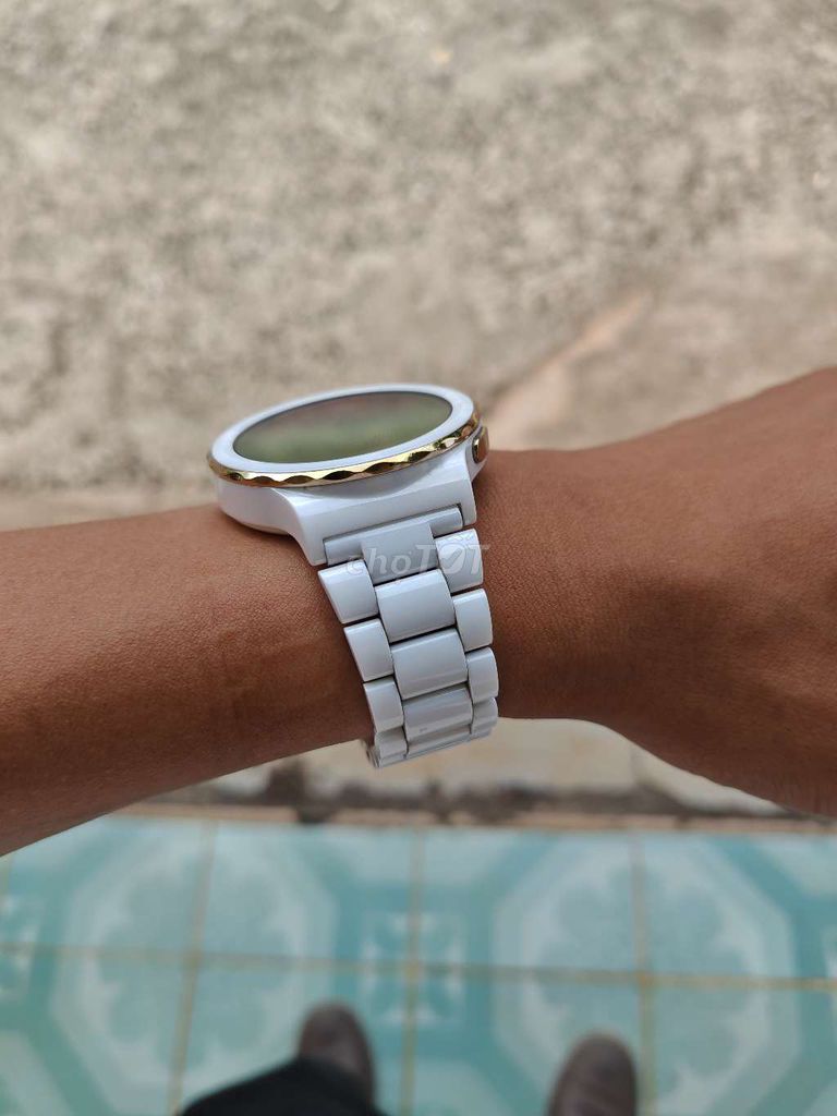Huawei Watch GT 3 Pro Gốm Trắng. Mua bán Thiết bị đeo thông minh tại Thành phố Buôn Ma Thuột Đắk Lắk được đăng bởi Huy Phát hình 1