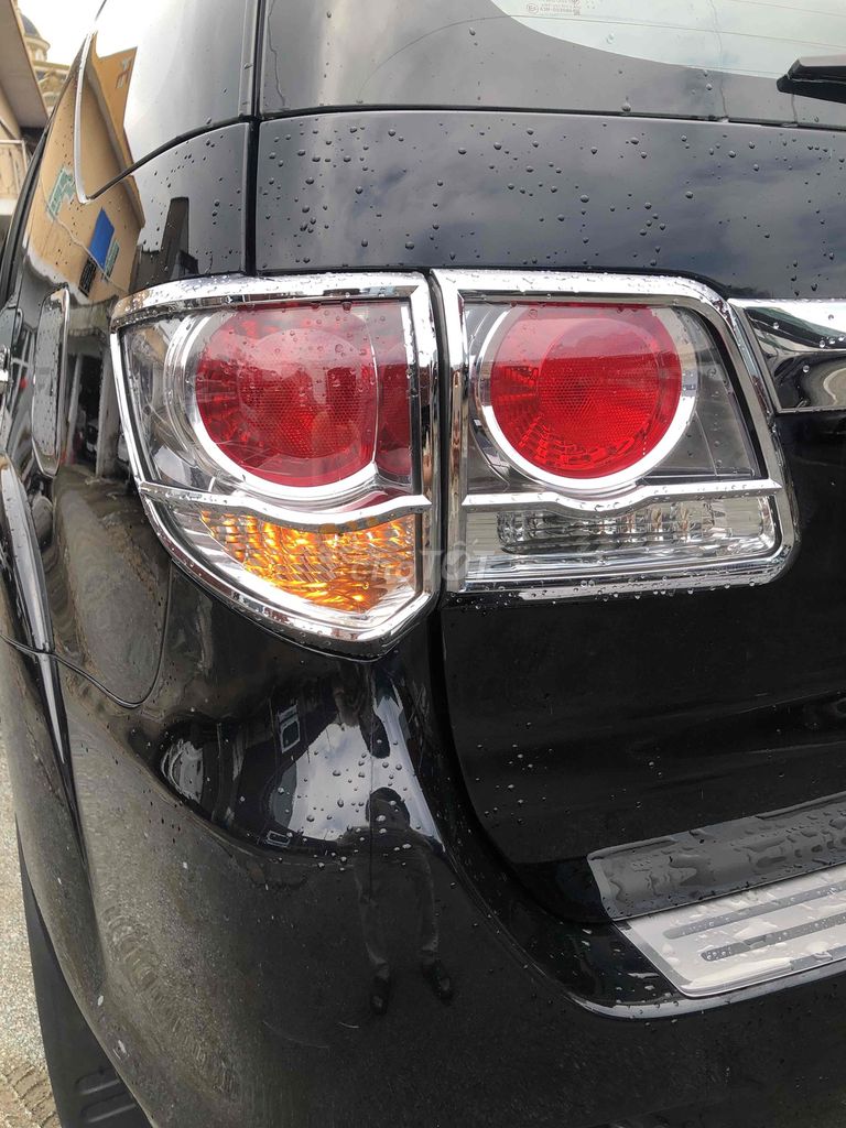 Toyota Fortuner 2.7G tự động xăng 2 cầu hàng hiếm. Mua bán Ô tô tại Quận 8 Tp Hồ Chí Minh được đăng bởi Nguyễn Duy hình 10