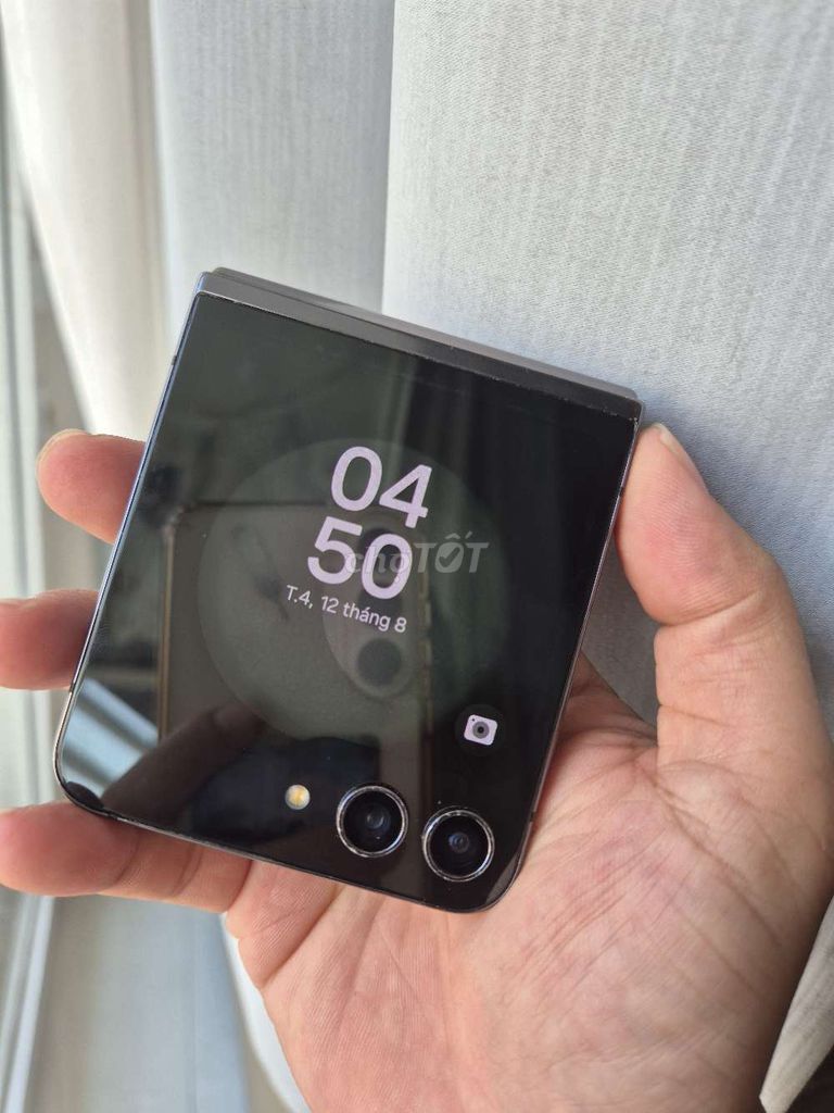 Samsung Galaxy Z Flip 5 256GB. Mua bán Điện thoại tại Quận 8 Tp Hồ Chí Minh được đăng bởi Phan Minh Tân hình 1
