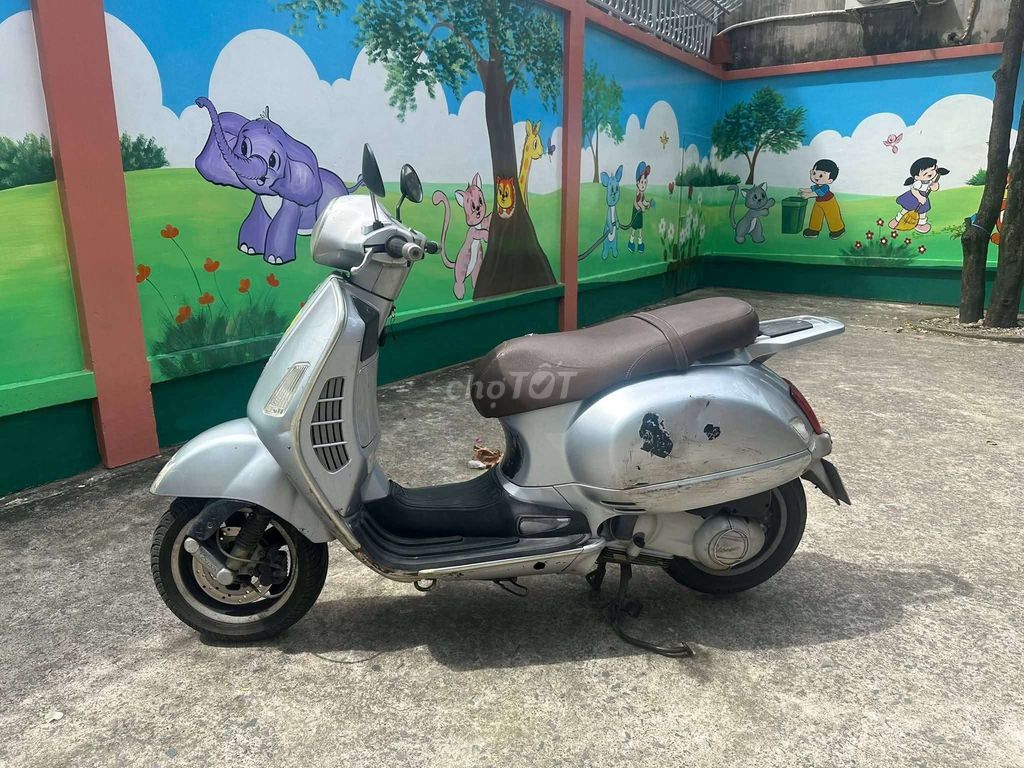 Piaggio Vespa GTS GT10 Bạc 125cc. Mua bán Xe máy tại Huyện Phú Tân An Giang được đăng bởi Huỳnh Bờm hình 4