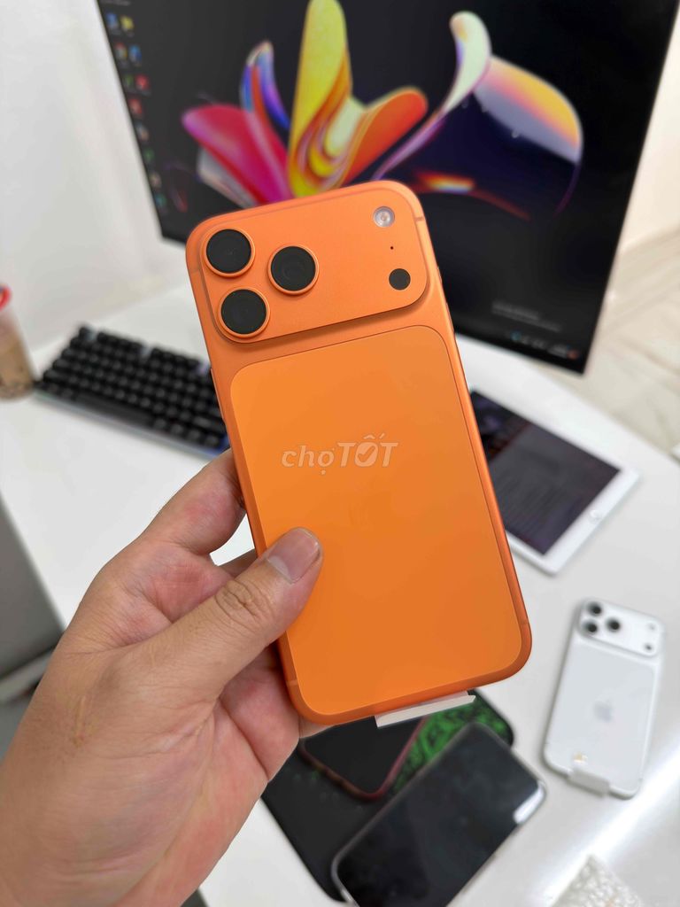 17 Pro Max 256GB 2 sim máy new chưa dùng. Mua bán Điện thoại tại Quận Tây Hồ Hà Nội được đăng bởi Duy Anh hình 1