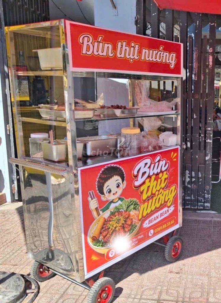 Xe đẩy bán hàng Inox Bún thịt nướng. Mua bán Đồ chuyên dụng, Giống nuôi trồng tại Huyện Nhà Bè Tp Hồ Chí Minh được đăng bởi Phuong Hoang hình 1